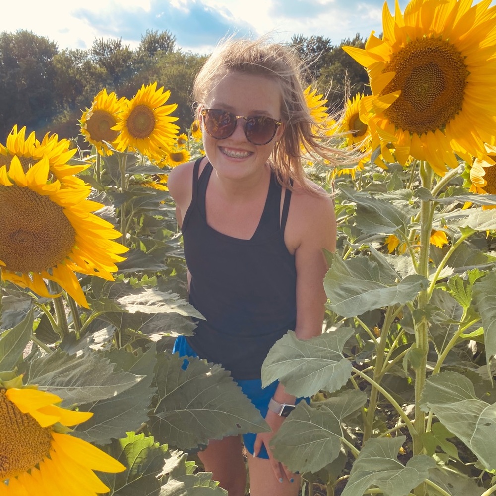 Meet your Posher, Mackenzie